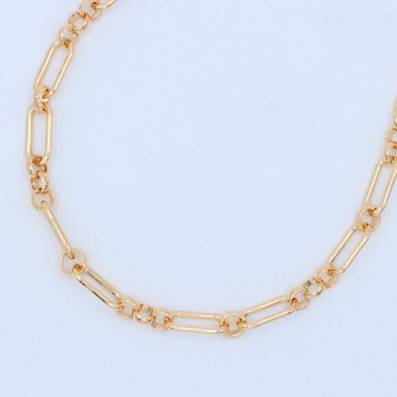 "Minimalist & Elegant Necklace Chain – Perfect for Women & Girls | UNVRC1564 - Picture 4 of 10